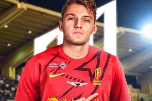 LOL直播-迪马：雷特吉本周四接受体检后和卡迪西亚签约四年，年薪2000万欧