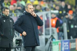 LOL-皮克：巴萨是欧冠最大热门，弗里克有机会带队拿下三冠王