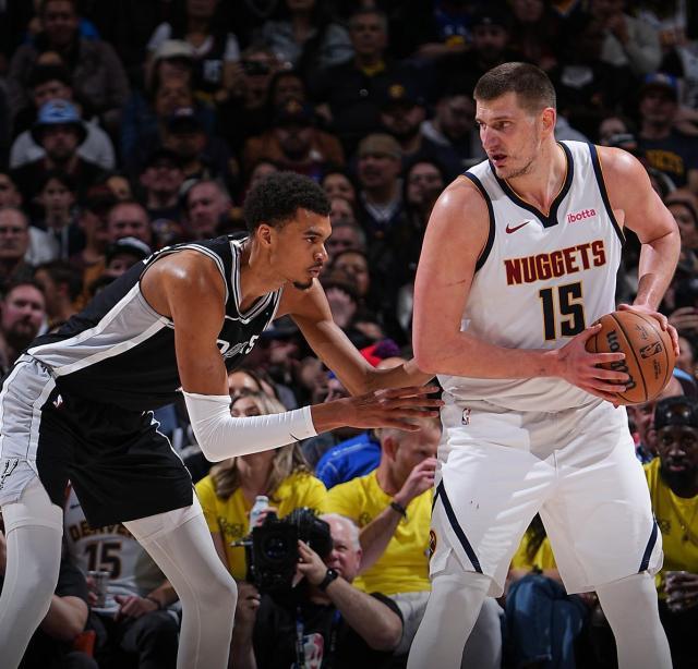 1712131109522077509.jpg a5200b89ly1hodhgnzhmcj20x60vvq8o.jpg