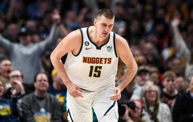 《TA》半程打分西部篇：掘金灰熊收获A-，太阳仅获D+